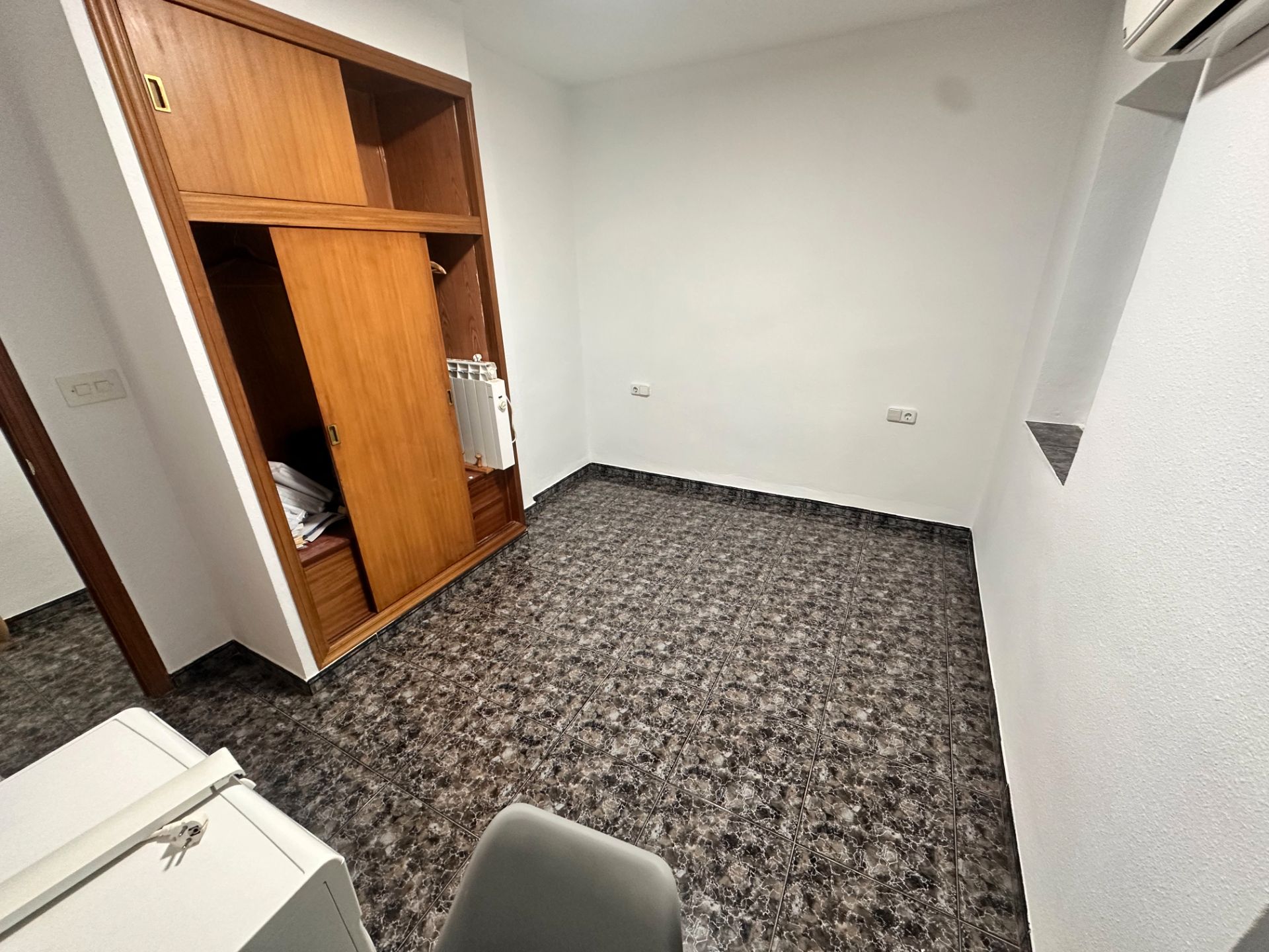 Flat for sale in Alcoy / Alcoi  with Air Conditioner, Storage room and Washing machine