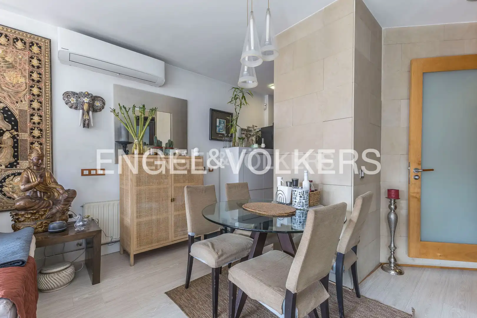 Dining room of Flat for sale in Madrid  with Air Conditioner, Heating and Parquet flooring