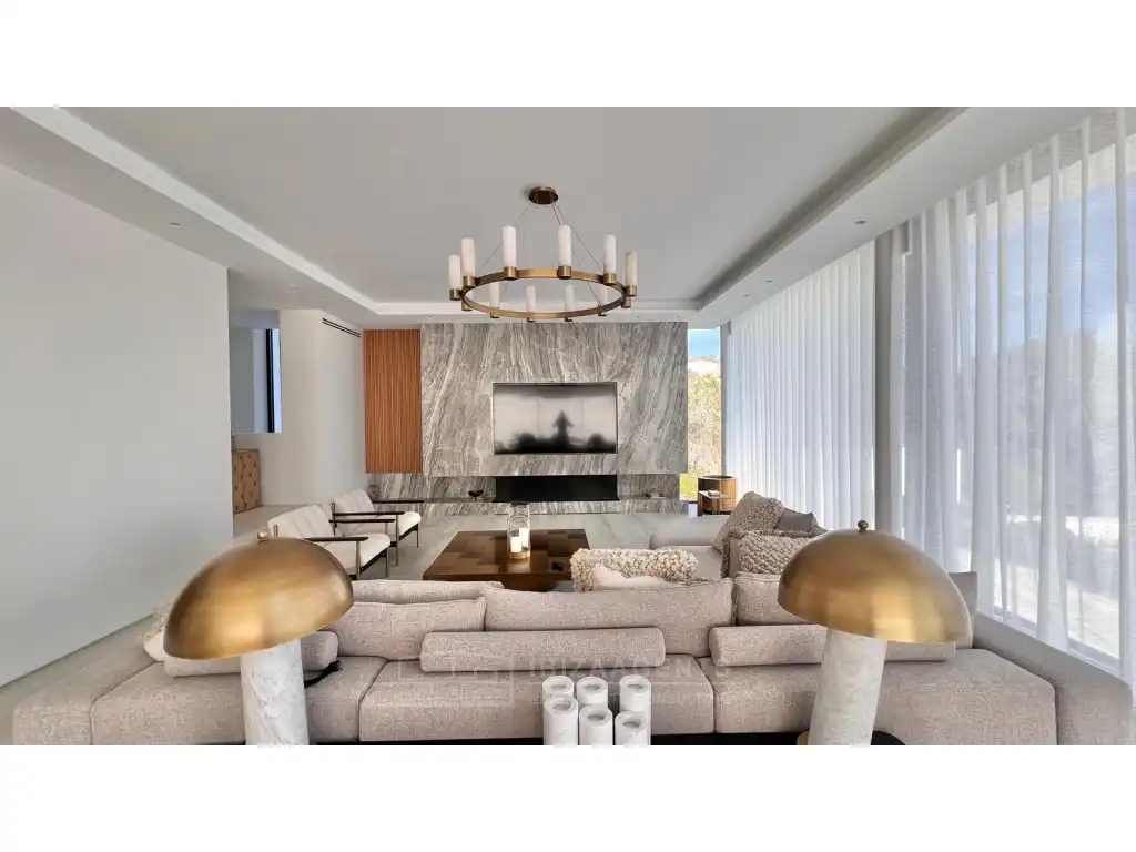 Sala de estar de Casa o chalet en venta en Santa Eulària des Riu con Calefacción, Amueblado y Balcón
