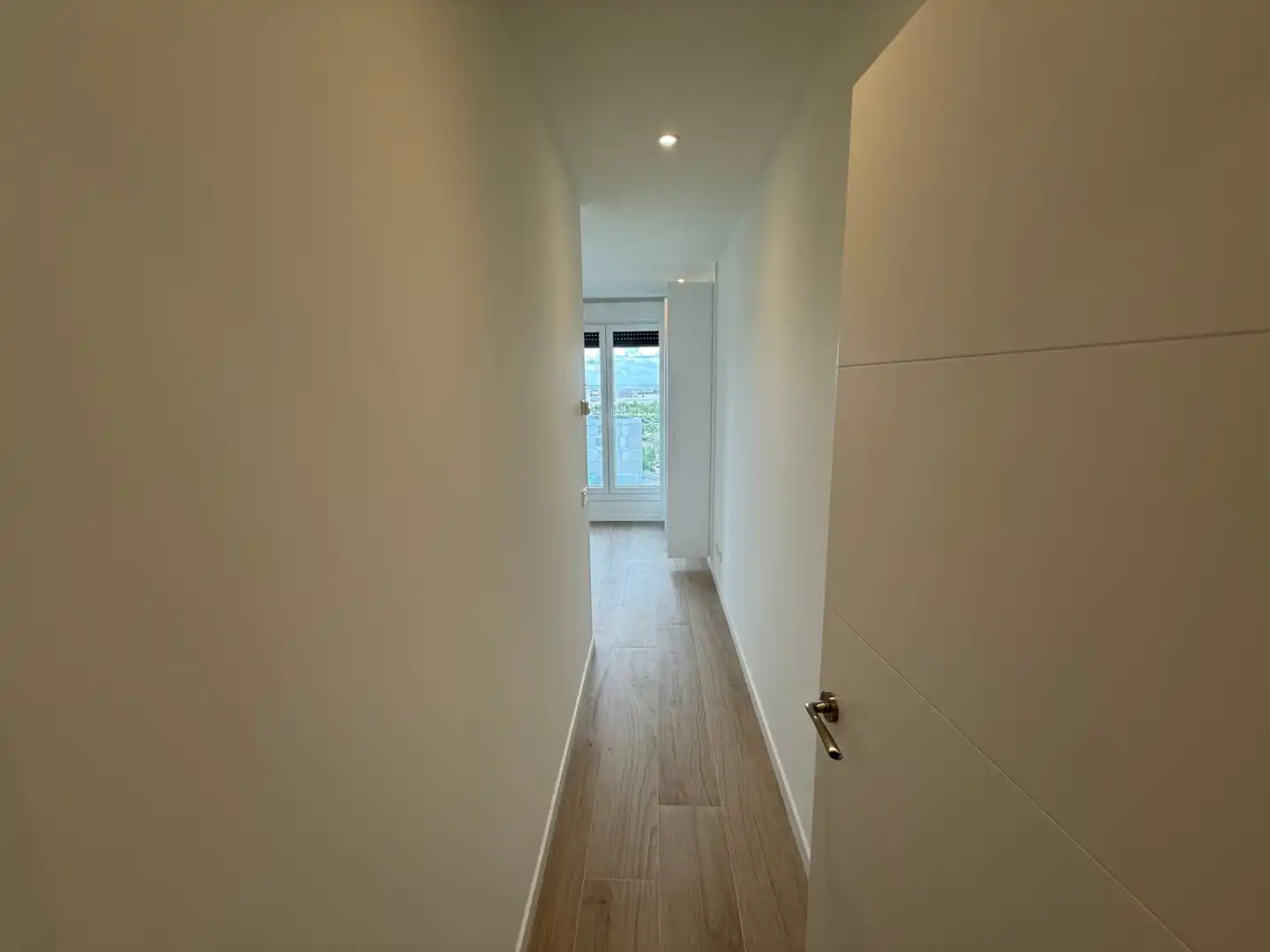 Flat for rent in Madrid  with Heating, Terrace and Storage room