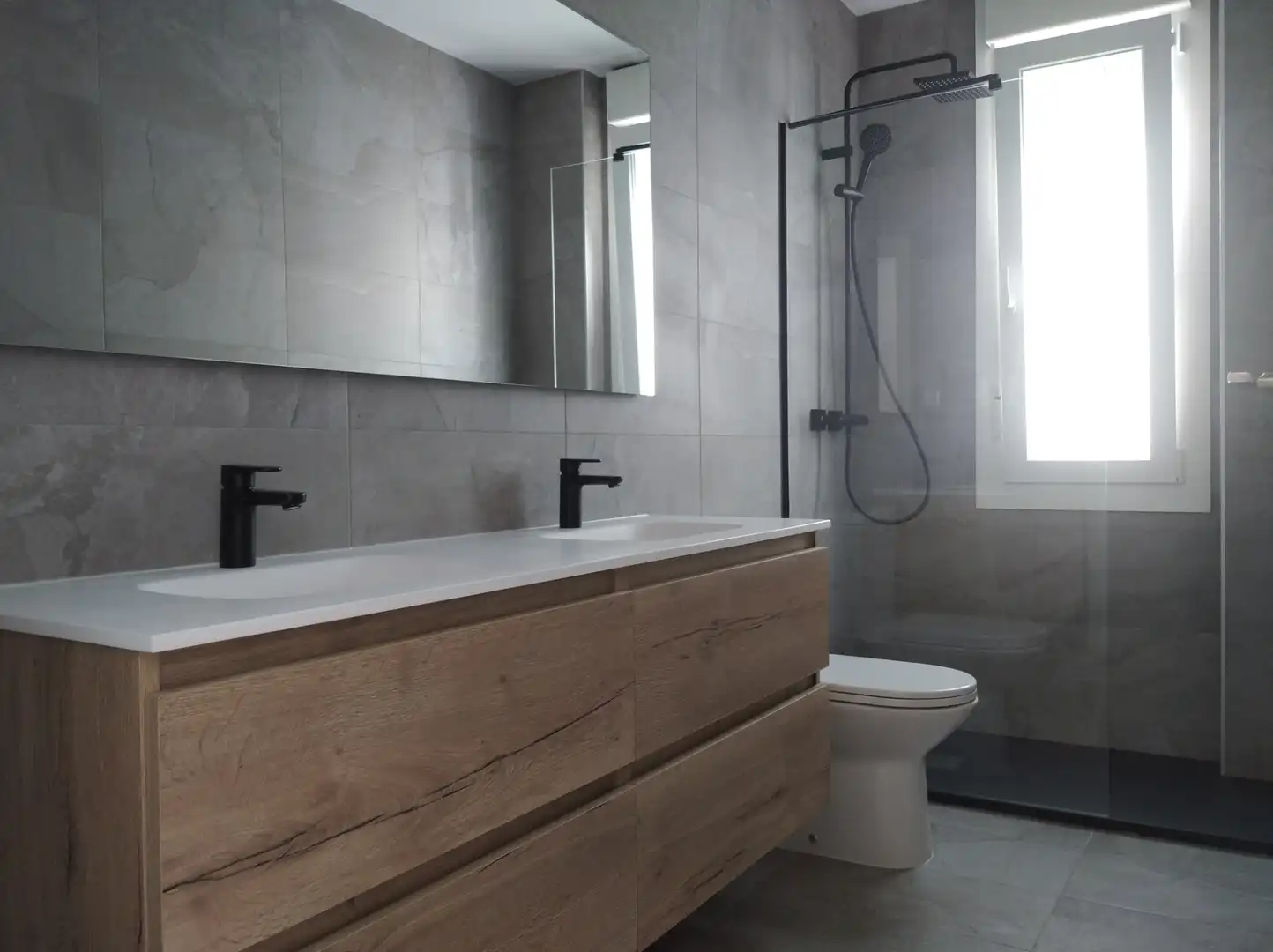Baño de Casa o chalet en venta en Zaragoza con Aire acondicionado, Jardín privado y Terraza