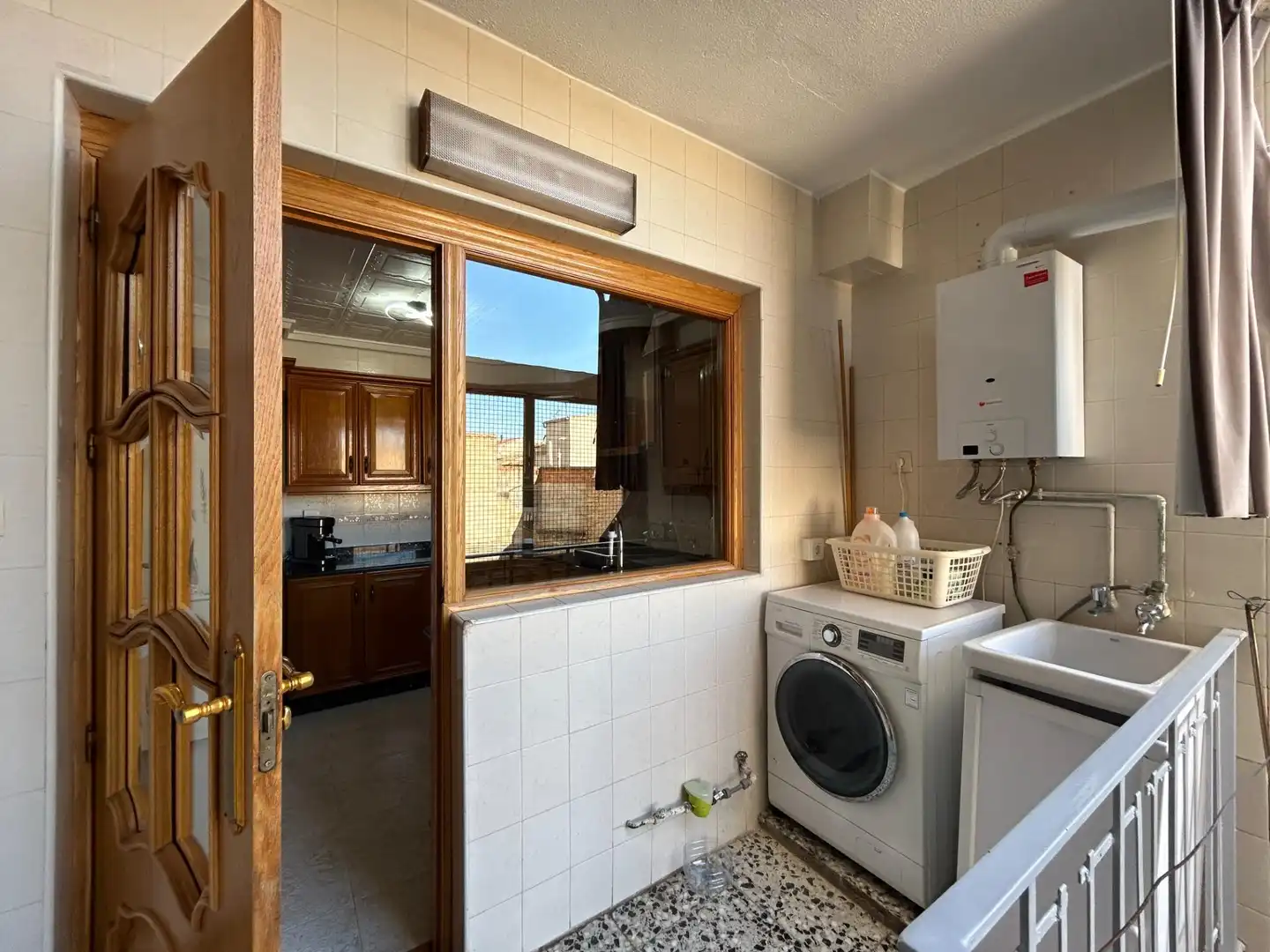 Cuina de Pis de lloguer en Novelda amb Aire condicionat, Moblat i Jacuzzi