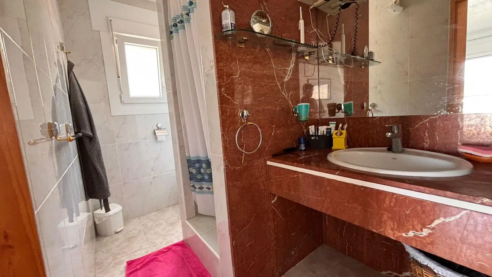 Bany de Casa o xalet en venda en Cartagena amb Aire condicionat, Calefacció i Jardí privat