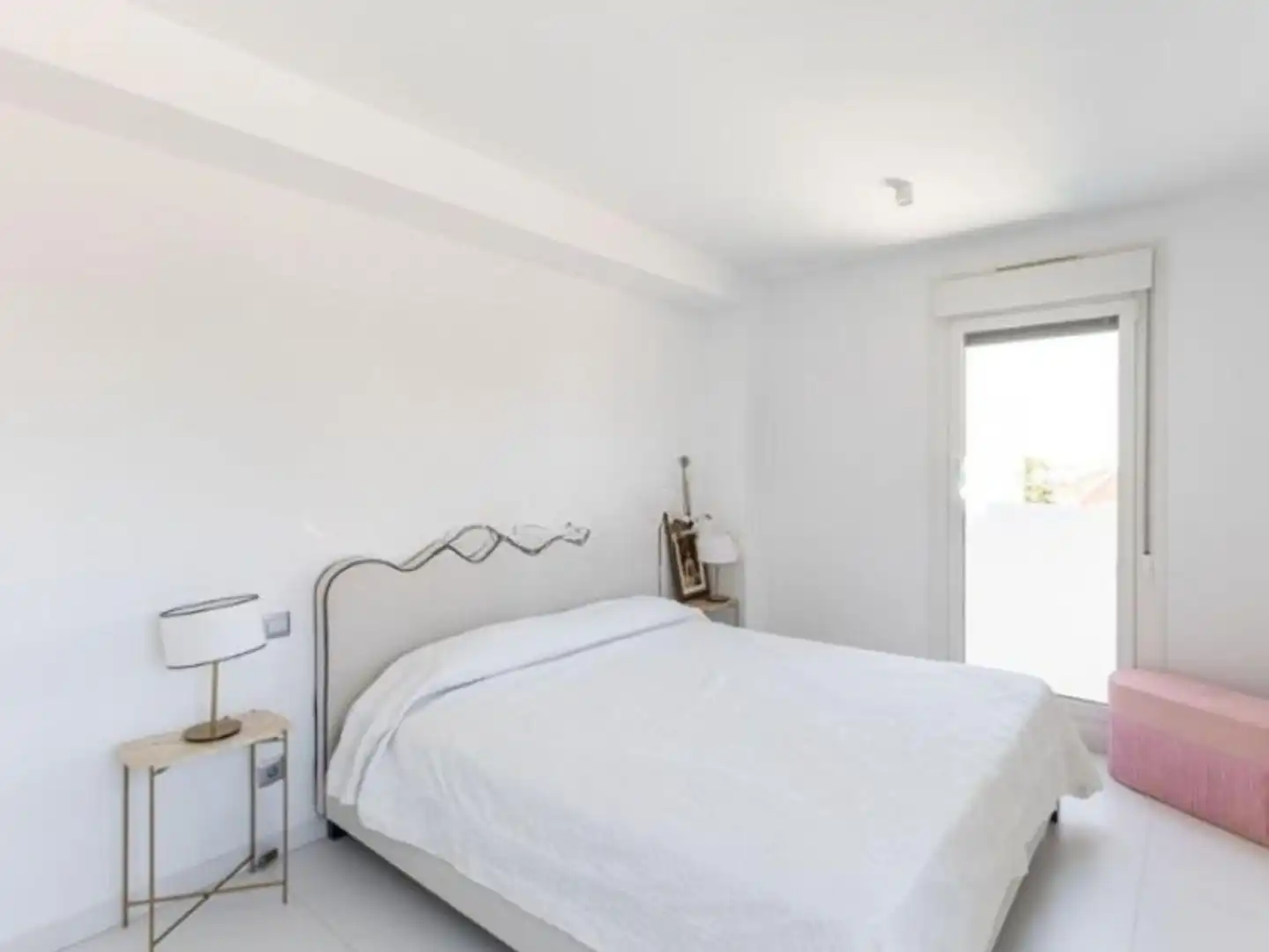 Dormitori de Casa adosada en venda en Móstoles amb Aire condicionat, Calefacció i Jardí privat