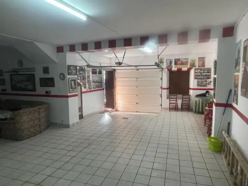 Houses for sale in Fuente de Cantos  with Air Conditioner, Heating and Terrace