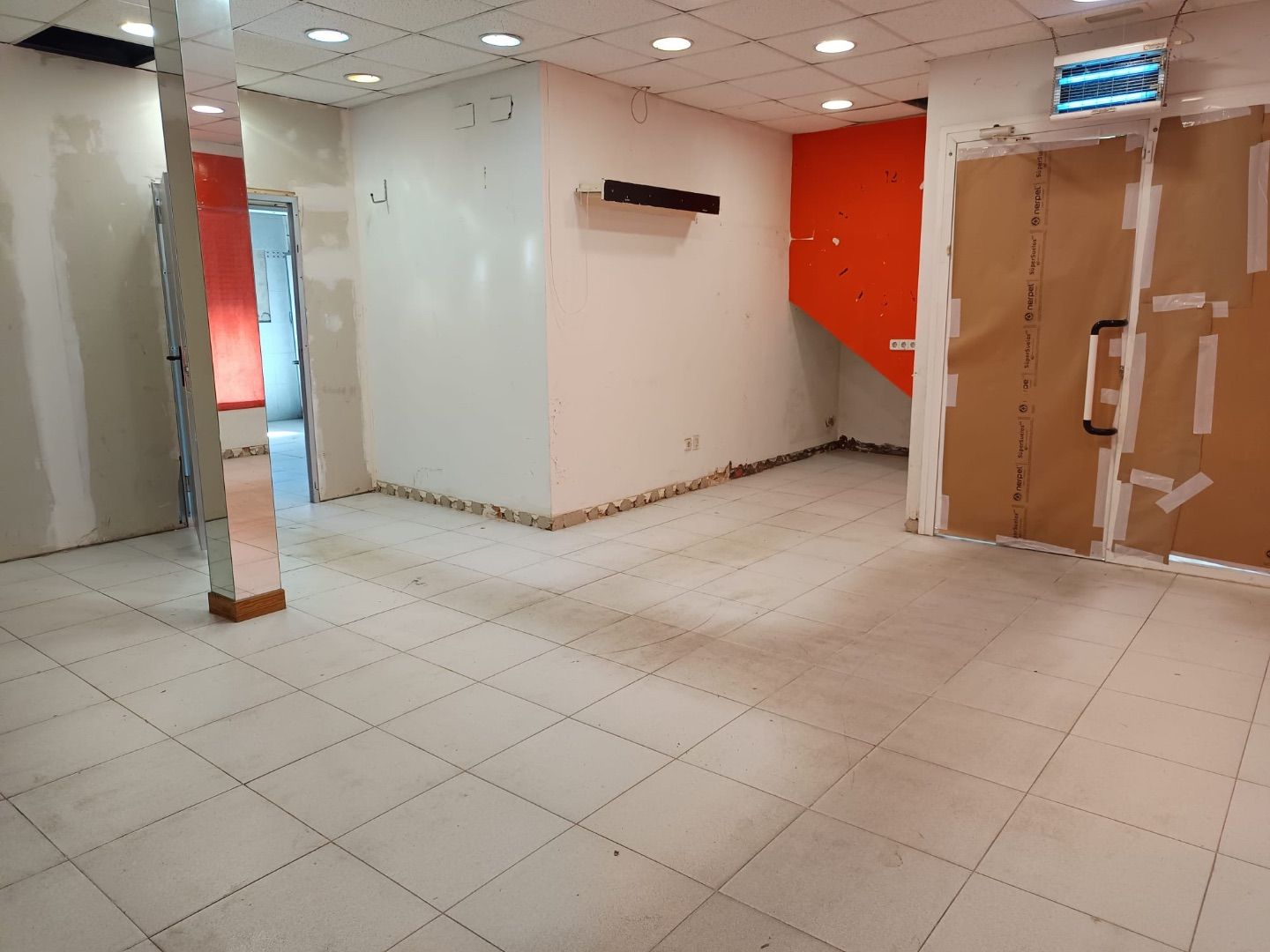 Local de alquiler en Sant Iscle de Vallalta