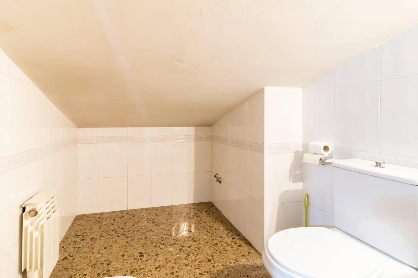 Bany de Àtic en venda en La Llagosta