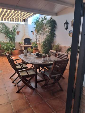 Casa adosada en Venta en La Carlota