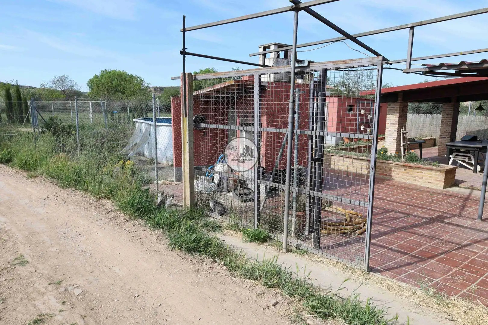 Exterior view of Houses for sale in Alcañiz