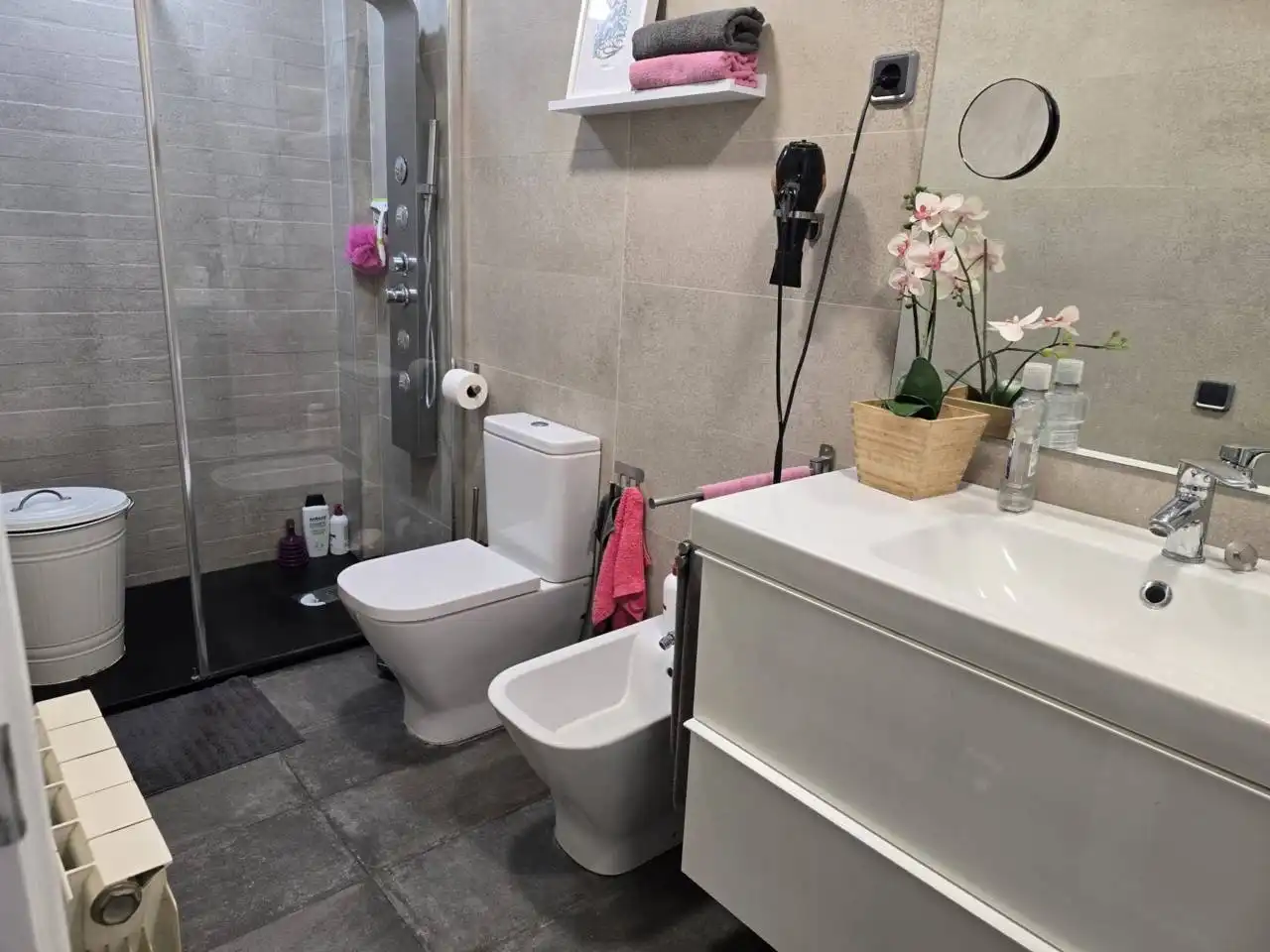 Baño de Dúplex en venta en Terrassa con Aire acondicionado, Calefacción y Parquet
