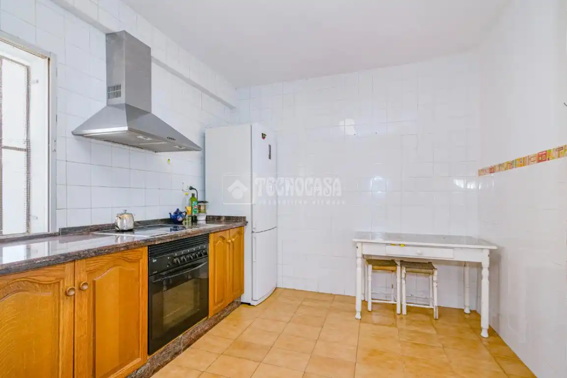 Cocina de Piso en venta en Granada con Aire acondicionado y Balcón