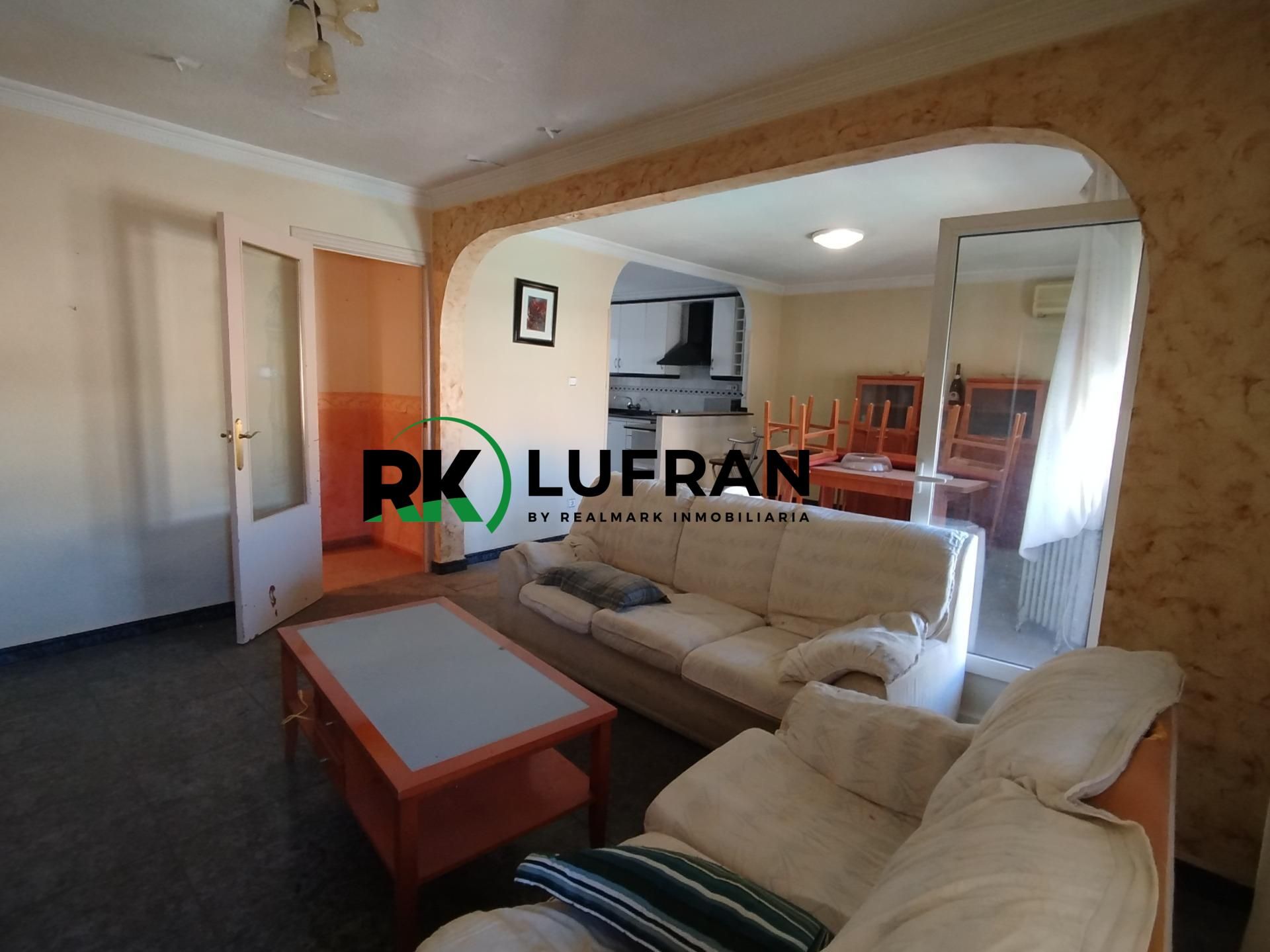 Sala d'estar de Pis en venda en Elda amb Terrassa