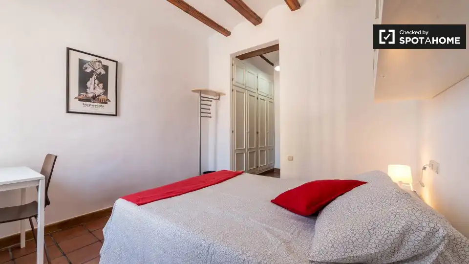 Schlafzimmer von Wohnung zur untervermieten in Valencia mit Klimaanlage, Heizung und Möbliert