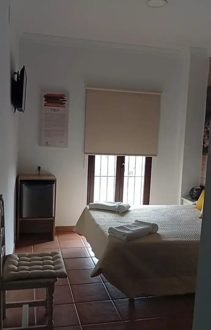 Habitación de Edificio en venta en El Rocío  