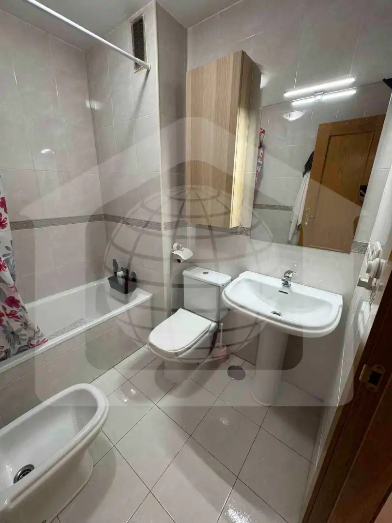 Baño de Piso de alquiler en Málaga con Amueblado