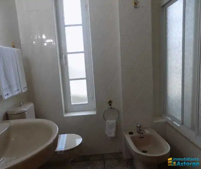 Baño de Edificio en venta en Brazuelo