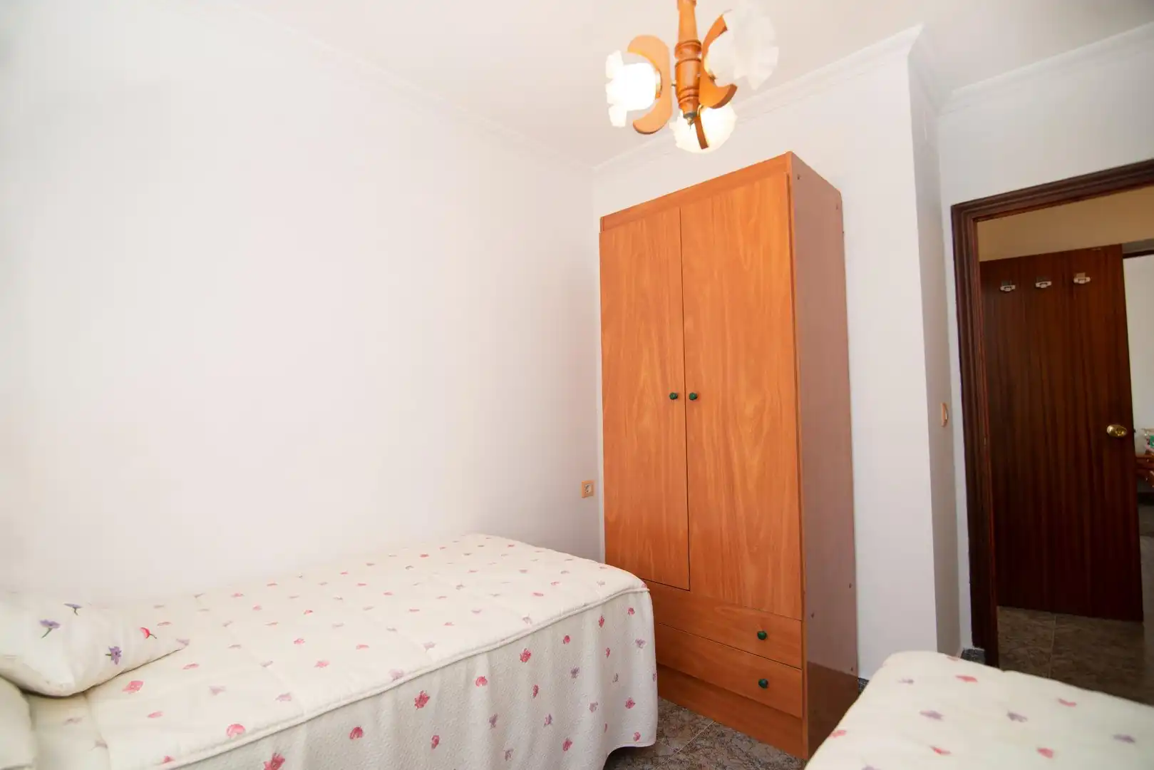 Bedroom of Houses for sale in Chiclana de la Frontera  with Air Conditioner, Private garden and Storage room