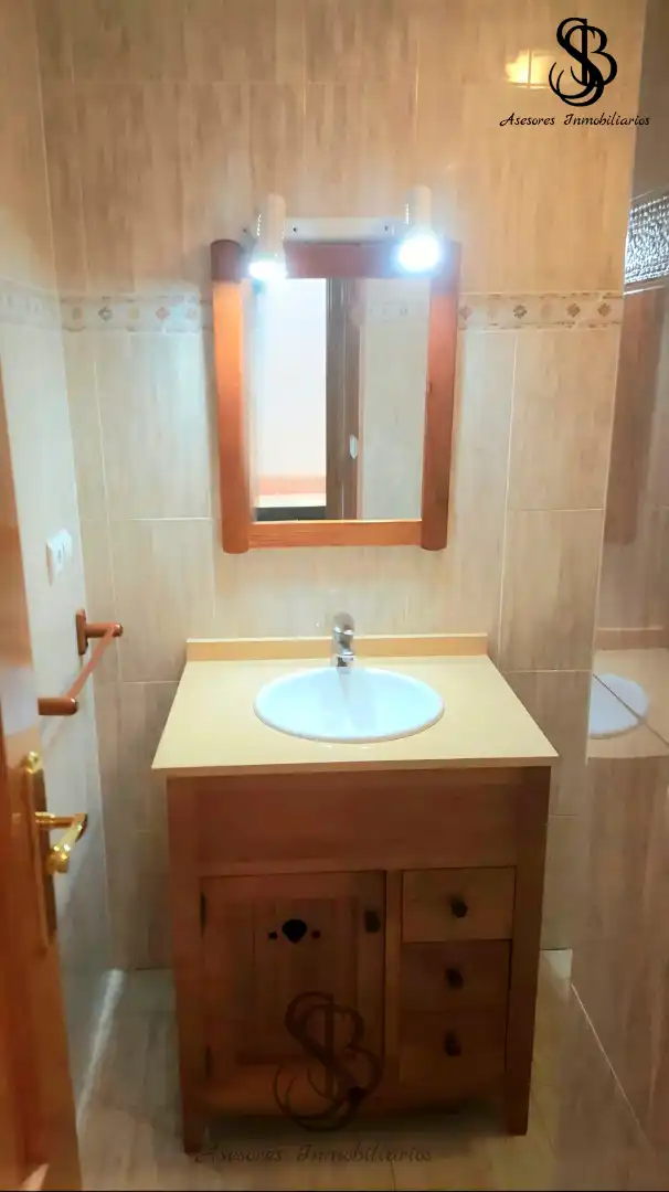 Bathroom of Flat for sale in San Vicente del Raspeig / Sant Vicent del Raspeig  with Storage room, Furnished and Oven