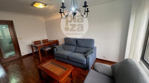 Foto 4 de Piso de alquiler en Virgen del Manzano, Reyes Católicos, Burgos Capital