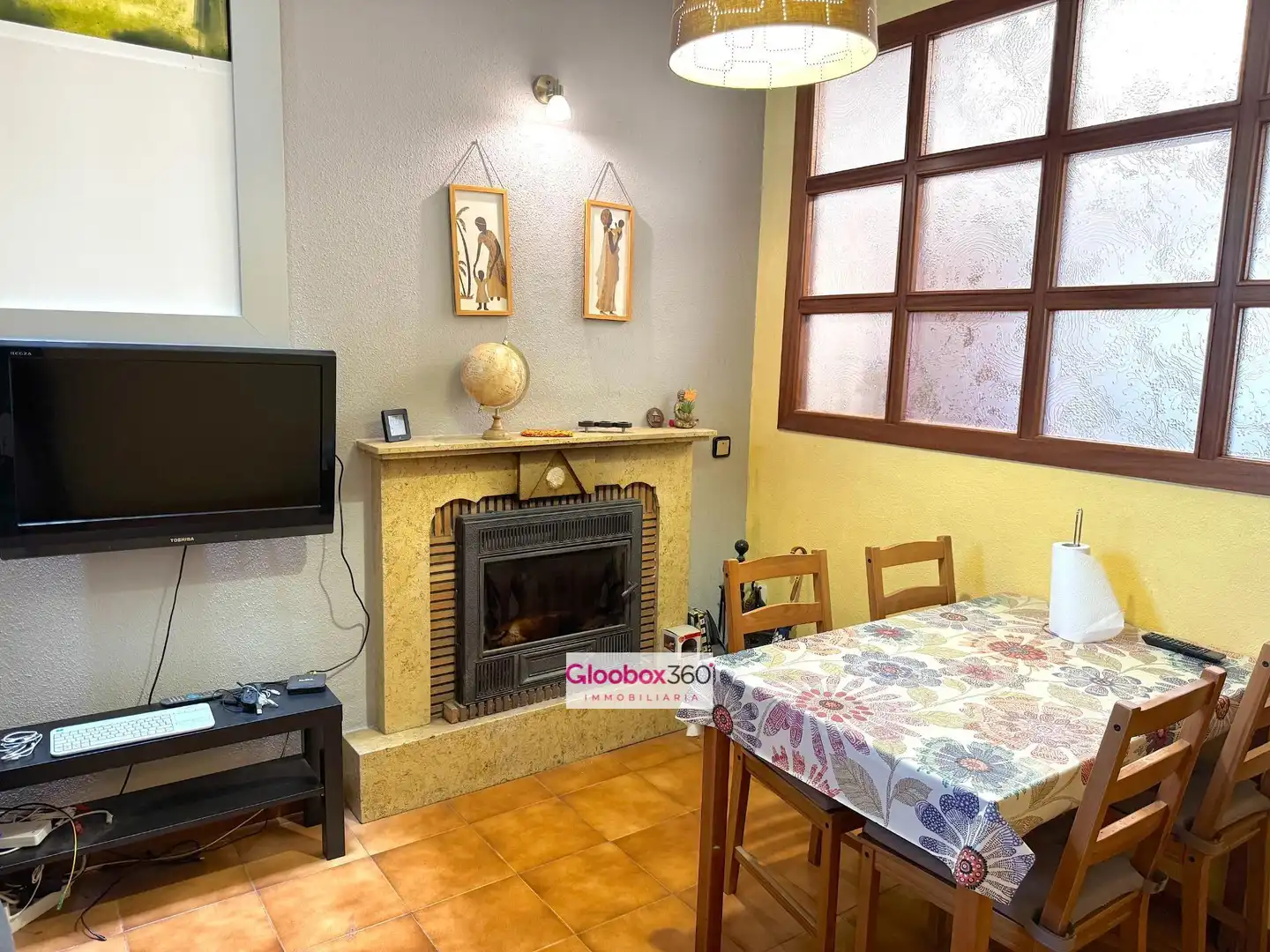 Sala d'estar de Casa adosada en venda en Riudoms amb Calefacció, Jardí privat i Terrassa