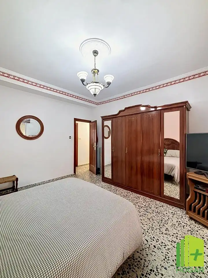 Habitación de Planta baja en venta en Motril con Trastero