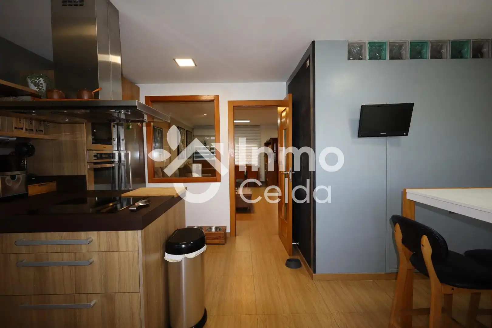Cocina de Casa adosada en venta en Chiva con Aire acondicionado, Calefacción y Jardín privado