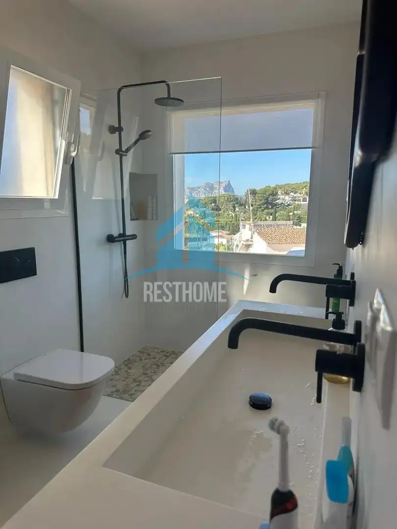 Villa con piscina in vendita a Cala Advocat - Baladrar, imagen 24