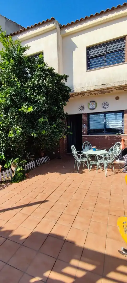 Reihenhaus zum Verkauf in Avenida Andalucía