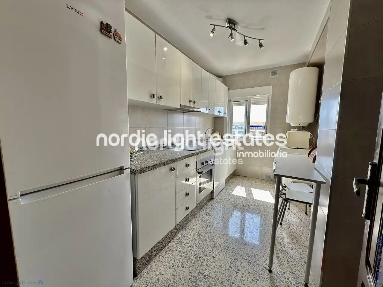 Piso con piscina en venta en Torre del Mar, imagen 10
