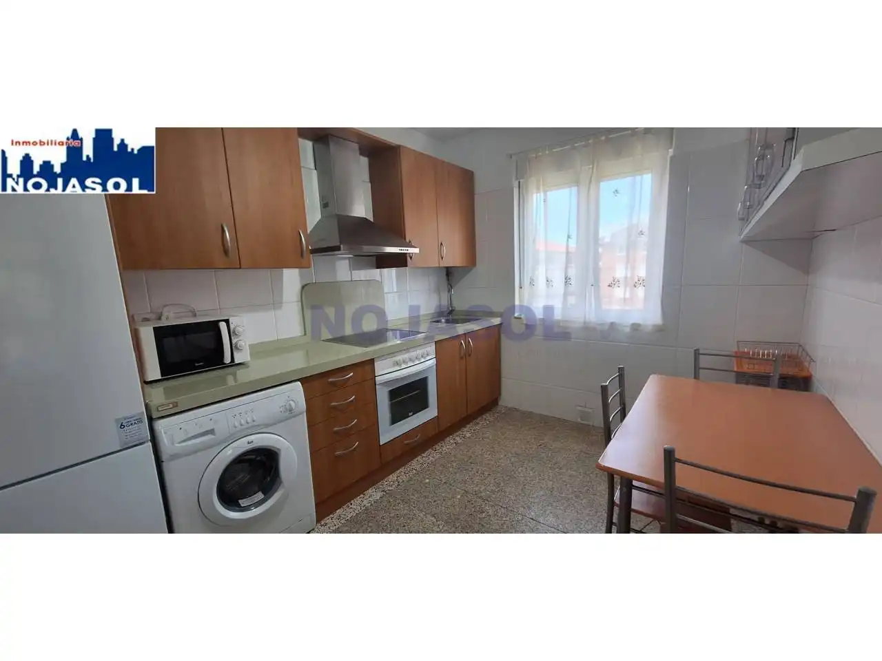Küche von Einfamilien-Reihenhaus zur Miete in Noja mit Heizung, Privatgarten und Terrasse