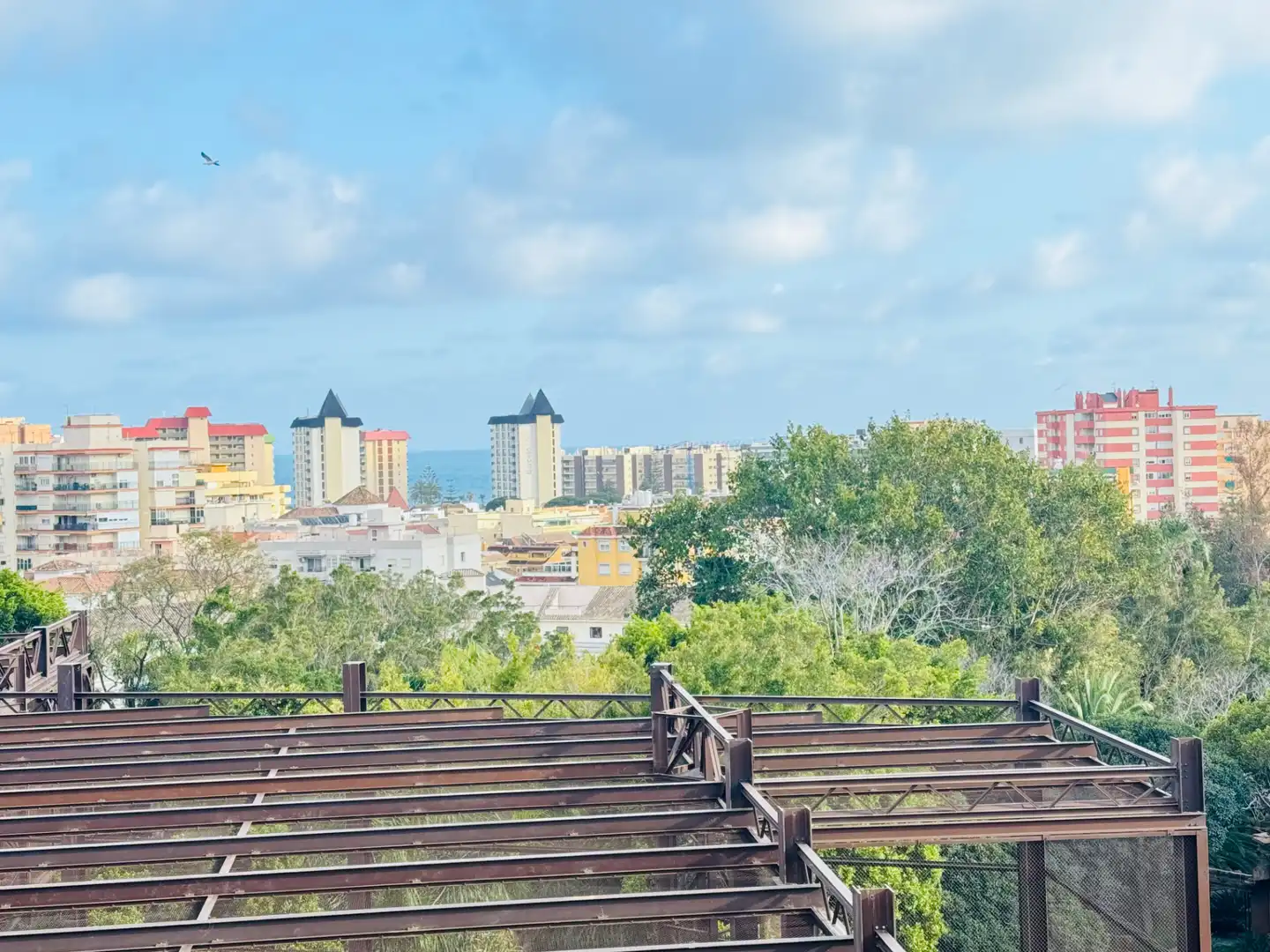 Vista exterior de Ático en venta en Fuengirola con Aire acondicionado, Calefacción y Terraza