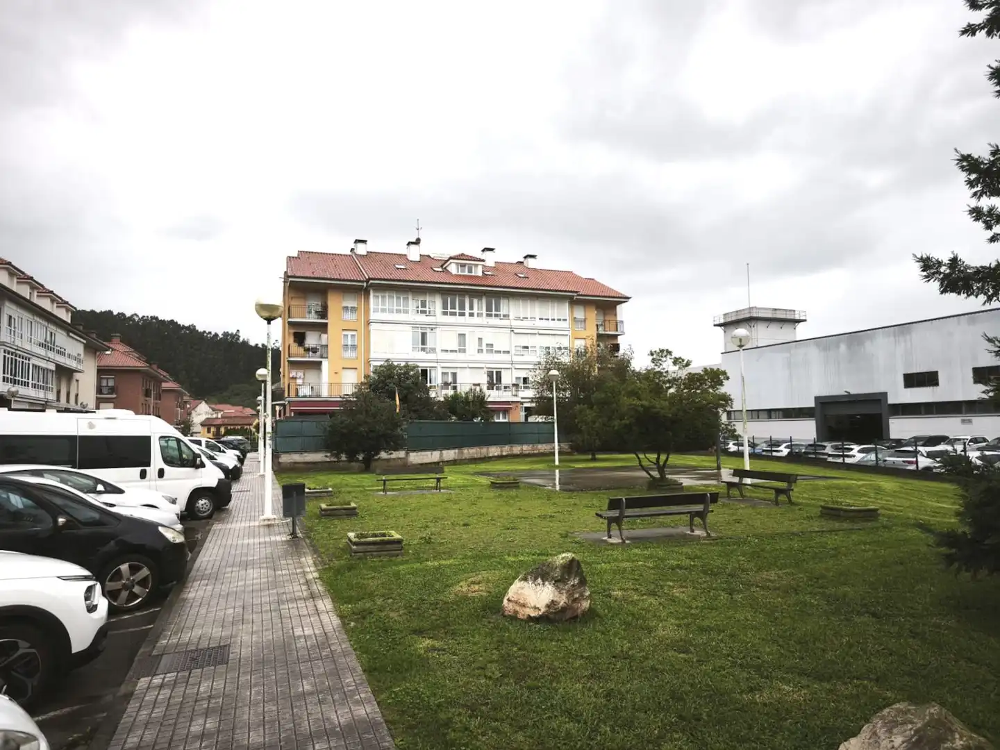 Vista exterior de Piso en venta en Cartes con Calefacción y Trastero