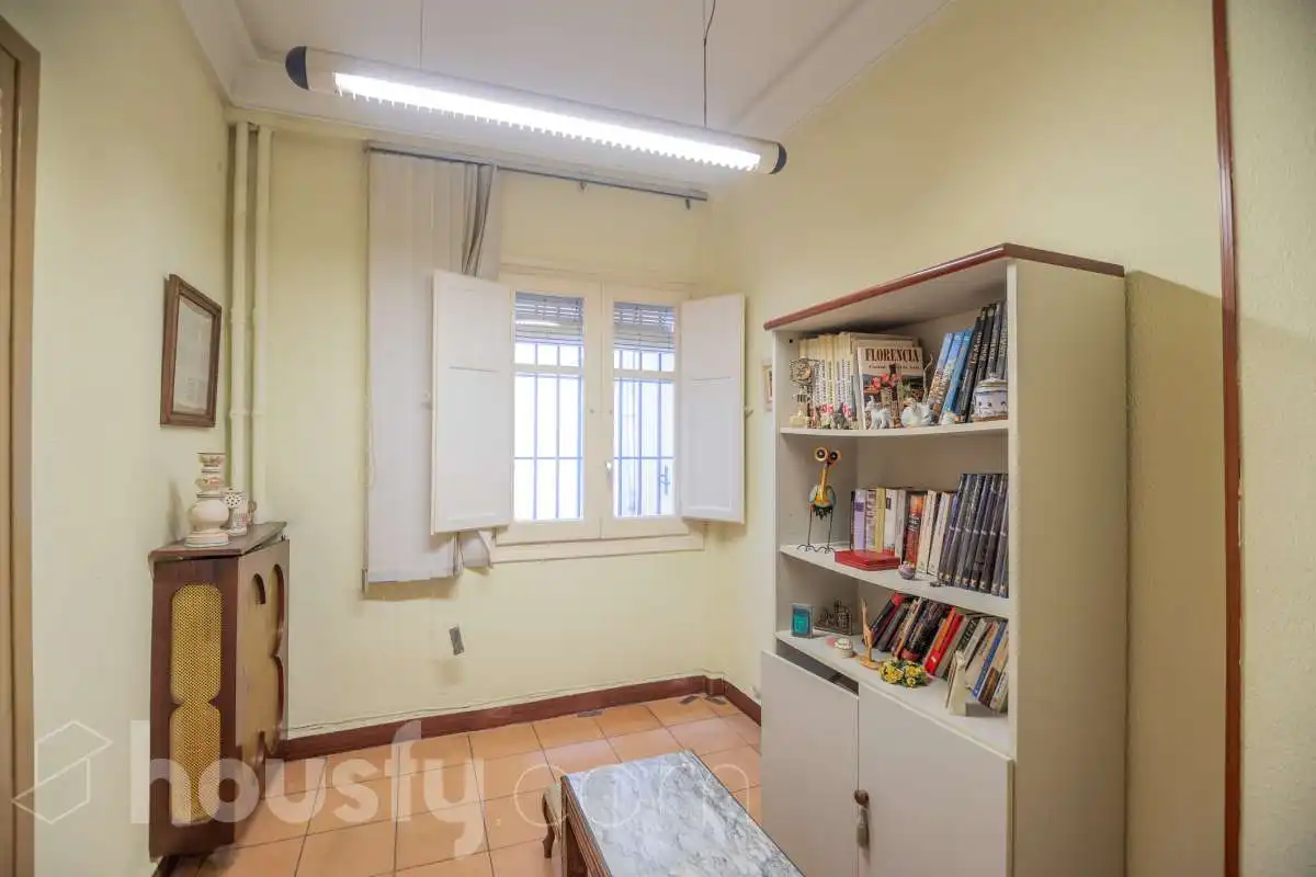 Flat for sale in Zaragoza