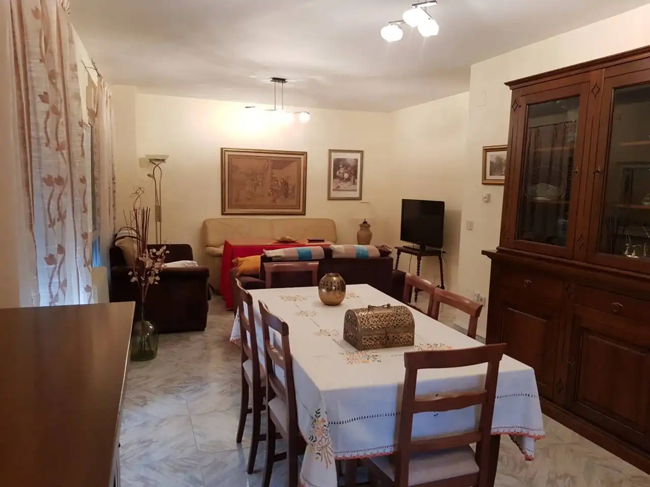 Casa in vendita a Baza