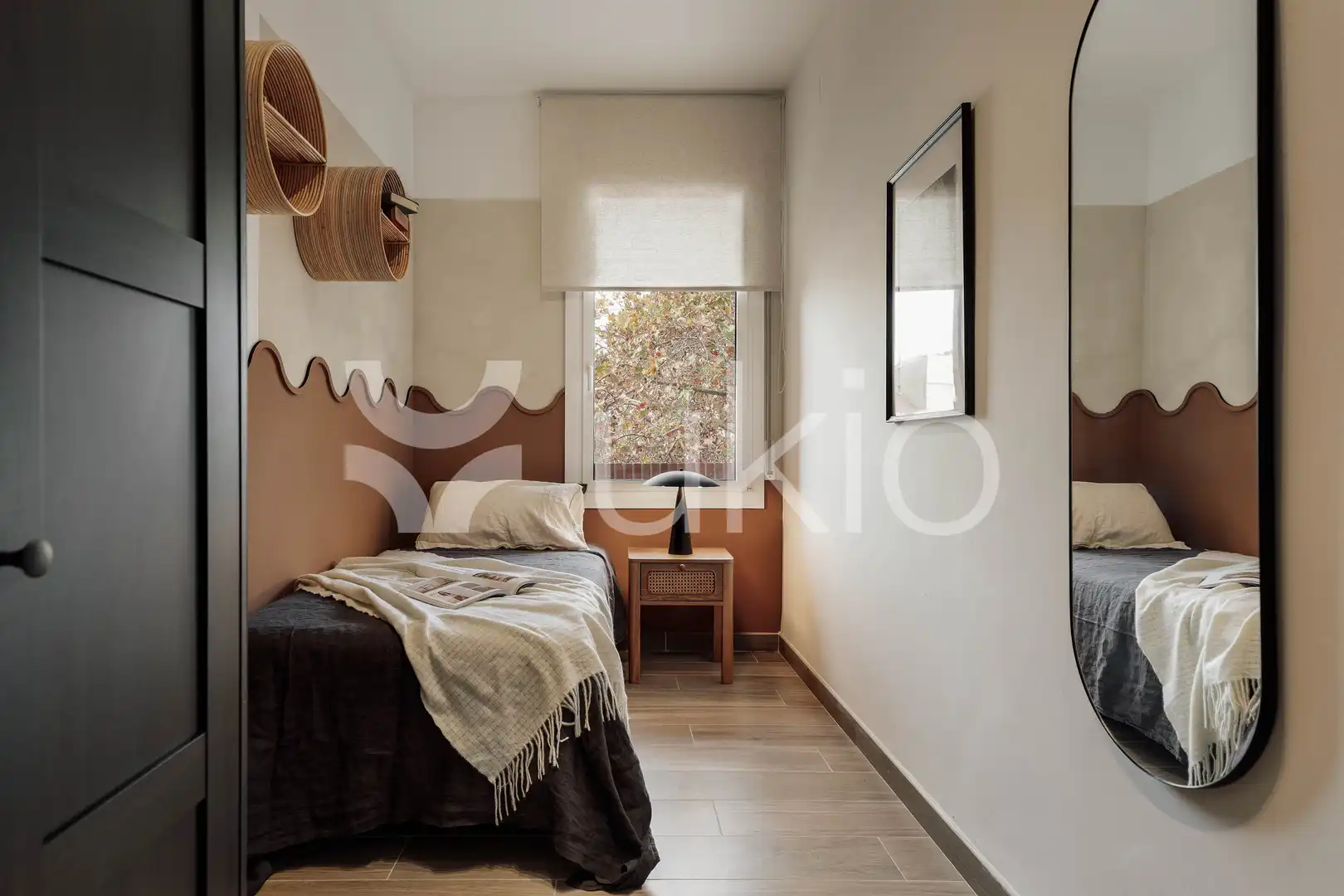 Dormitori de Apartament de lloguer en Barcelona amb Aire condicionat, Calefacció i Terrassa