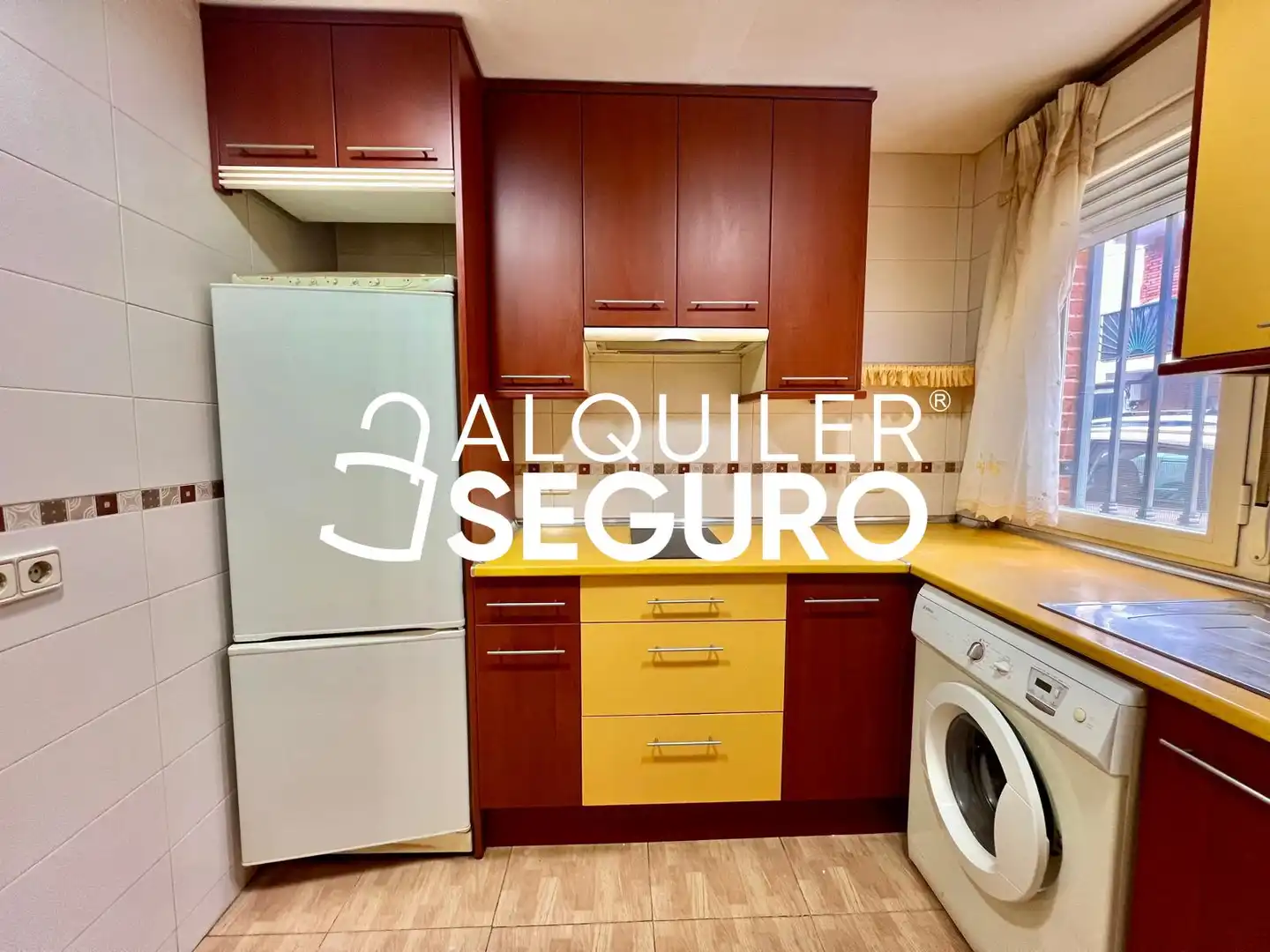 Kitchen of Flat for rent in Madrid  with Air Conditioner, Heating and Furnished