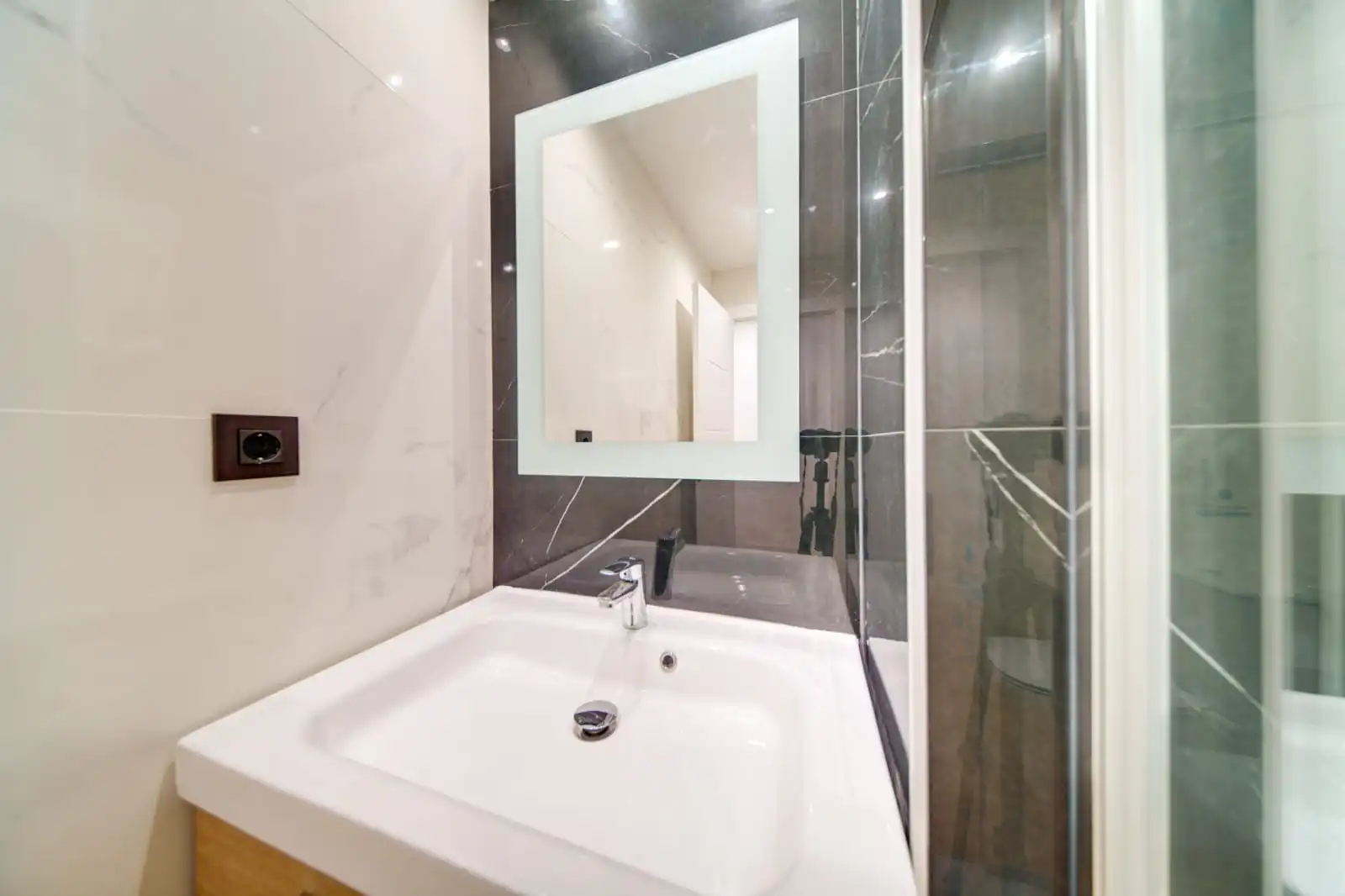 Flat with terrace for sale in Calle de las Delicias 15, imagen 22