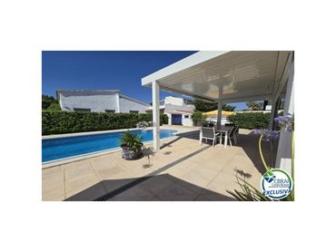 Maison à vendre à Carrer Montseny 77B