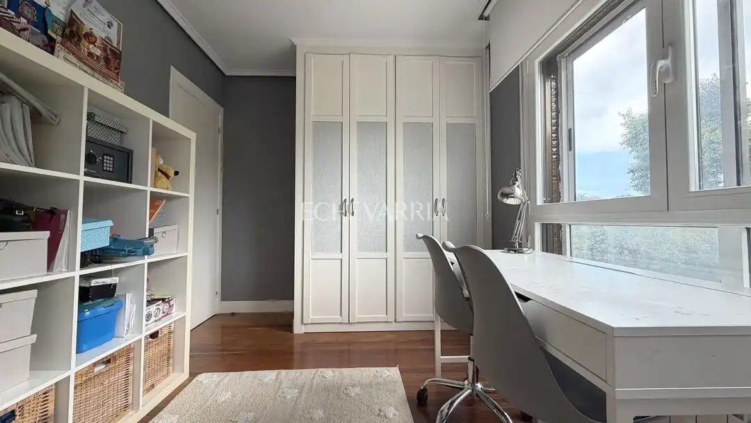 Habitación de Piso en venta en Leioa con Calefacción, Jardín privado y Terraza
