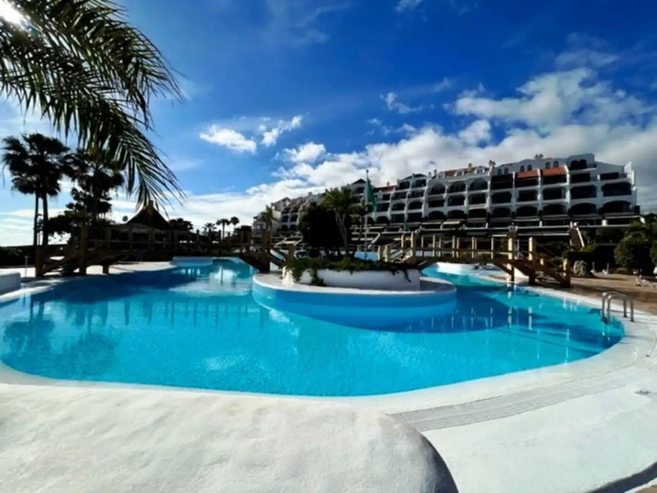 Exterior view of Flat for rent in Arona  with Air Conditioner, Terrace and Furnished