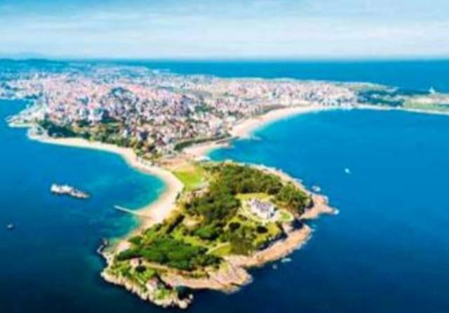 Edificio en Venta en Avenida de los Castros, 22 en El Sardinero