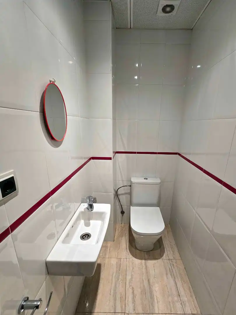 Büro zur Miete in Carrer de Roger de Llúria, Dreta de l'Eixample