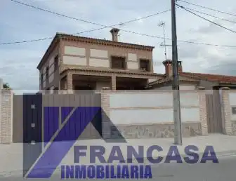 Vista exterior de Casa o xalet en venda en Camarenilla