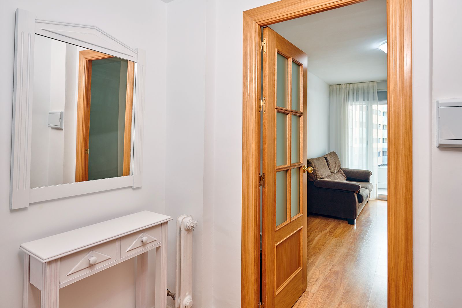 Flat to rent in  Granada Capital  with Air Conditioner, Heating and Furnished