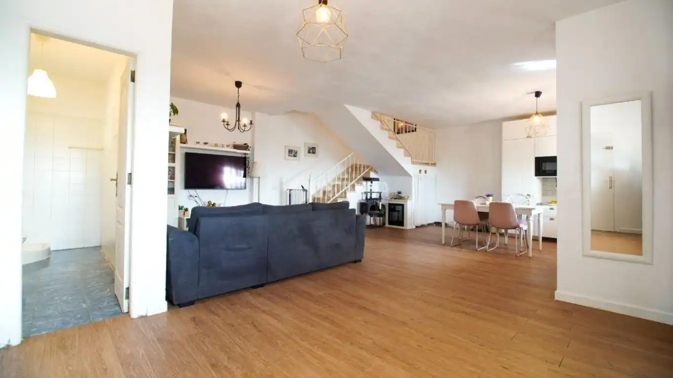 Sala de estar de Piso en venta en San Cristóbal de la Laguna con Calefacción, Jardín privado y Parquet