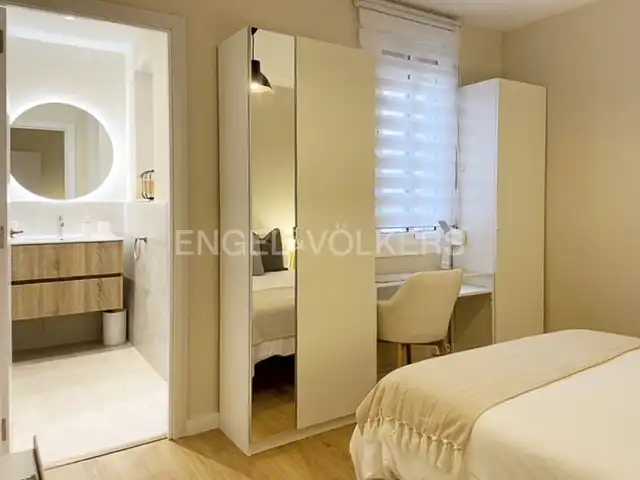 Flat for sale in Barri de les Corts