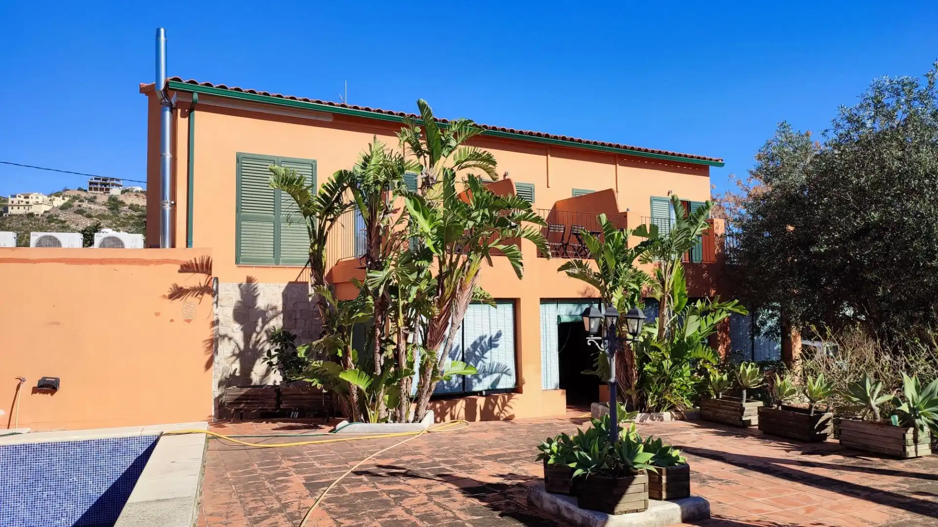 Vista exterior de Casa o chalet en venta en Gandia con Aire acondicionado, Calefacción y Jardín privado