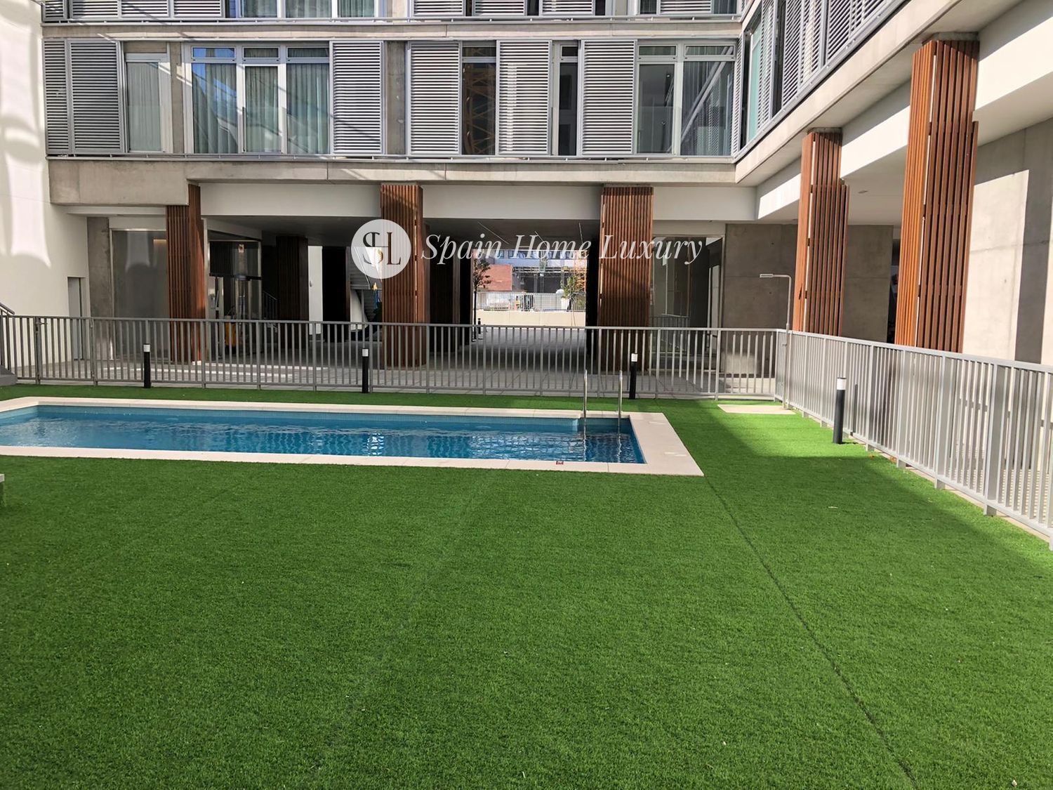Piscina de Pis en venda en  Valencia Capital amb Aire condicionat, Terrassa i Traster