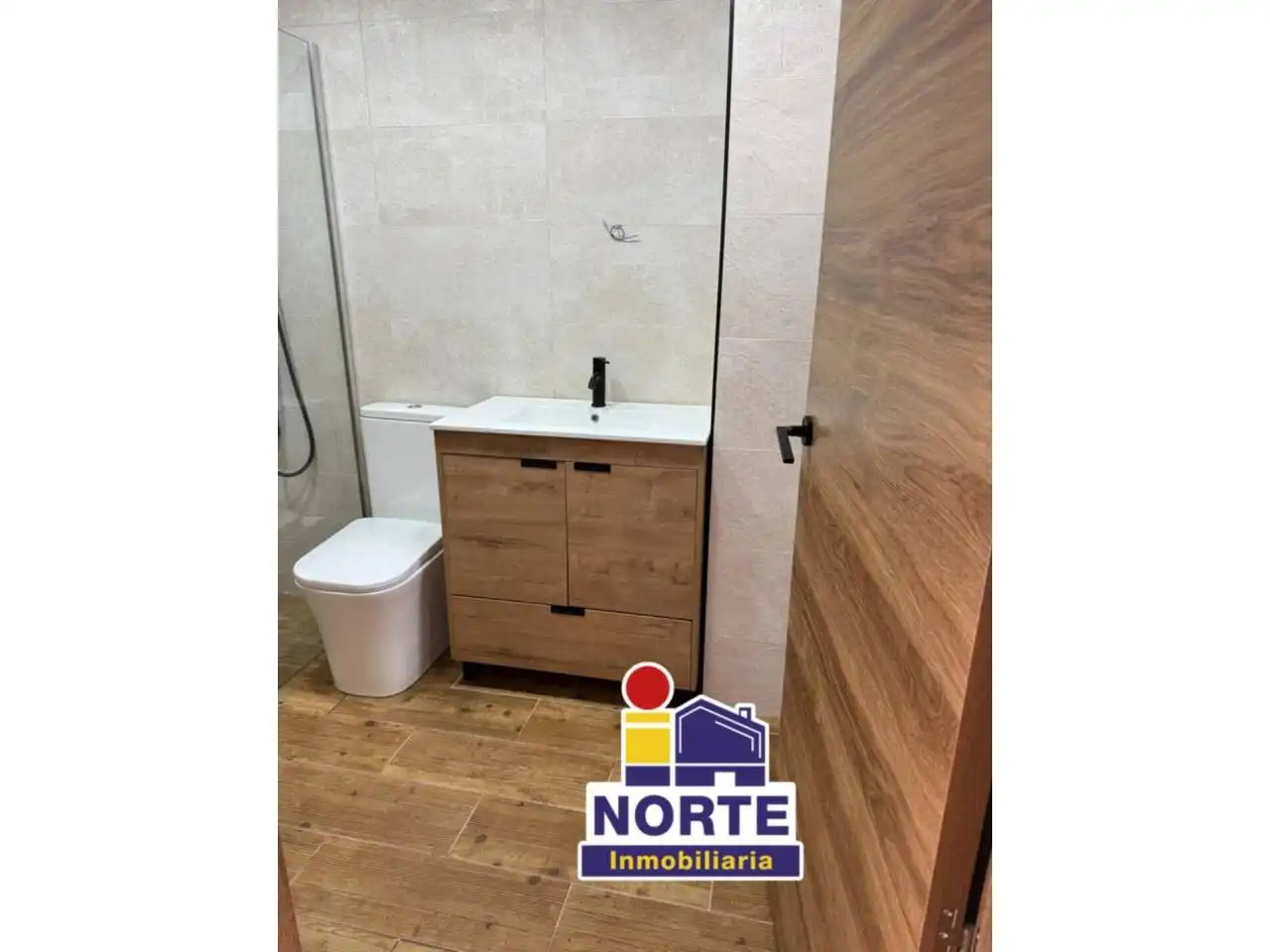 Bany de Àtic en venda en Alcoy / Alcoi amb Terrassa