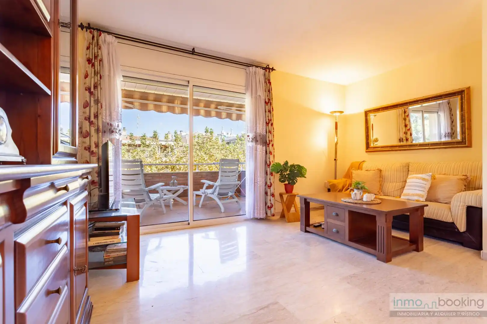 Living room of Apartments for sale in Platja de Ponent